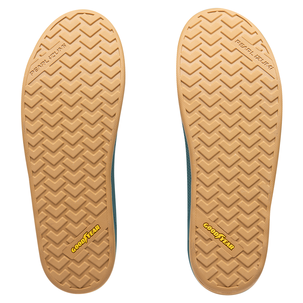 X-Alp Launch Mid WRX Shoes – PEARL iZUMi Canada